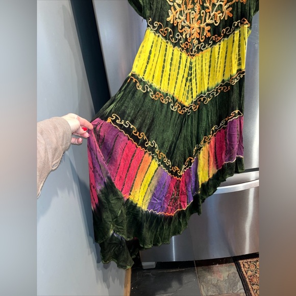 Green FESTIVAL GYPSY Flowy rayon DRESS NF Free Size COLORFUL Embroidered Tribal - Picture 11 of 16